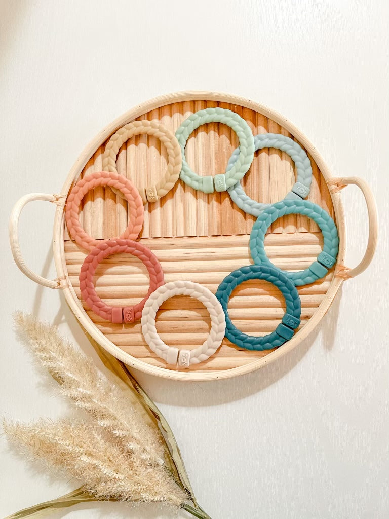 Itzy Rings - Linking Ring Set - Rainbow Color