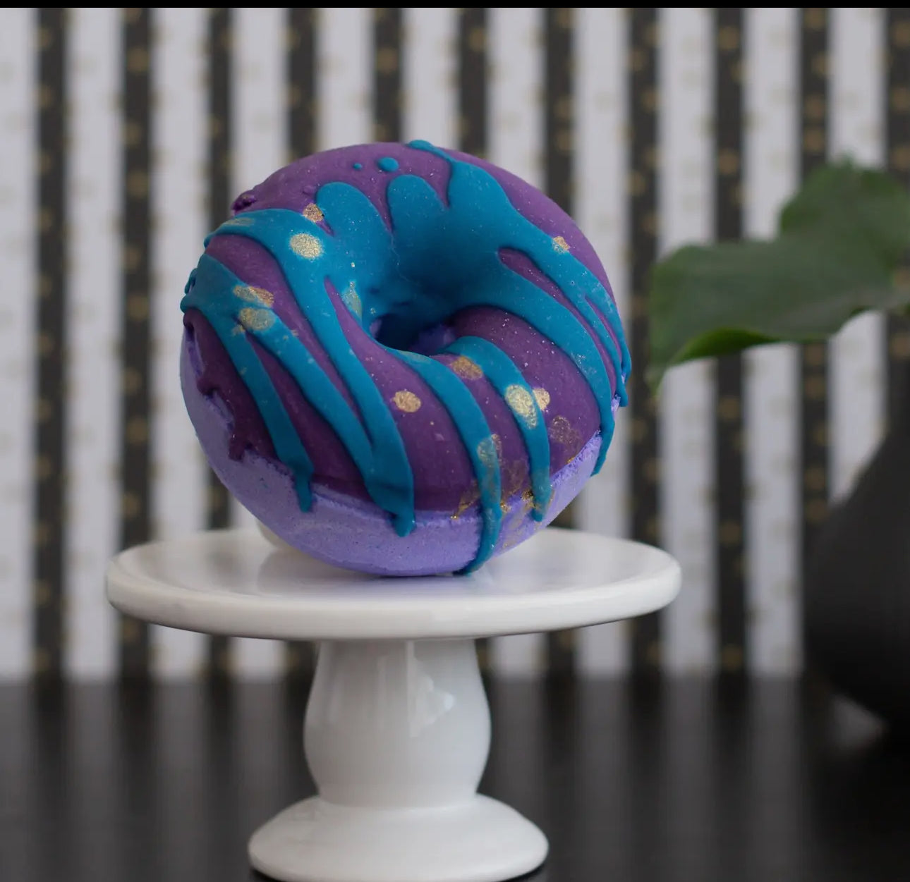 Lavender Honey Bath Doughnut