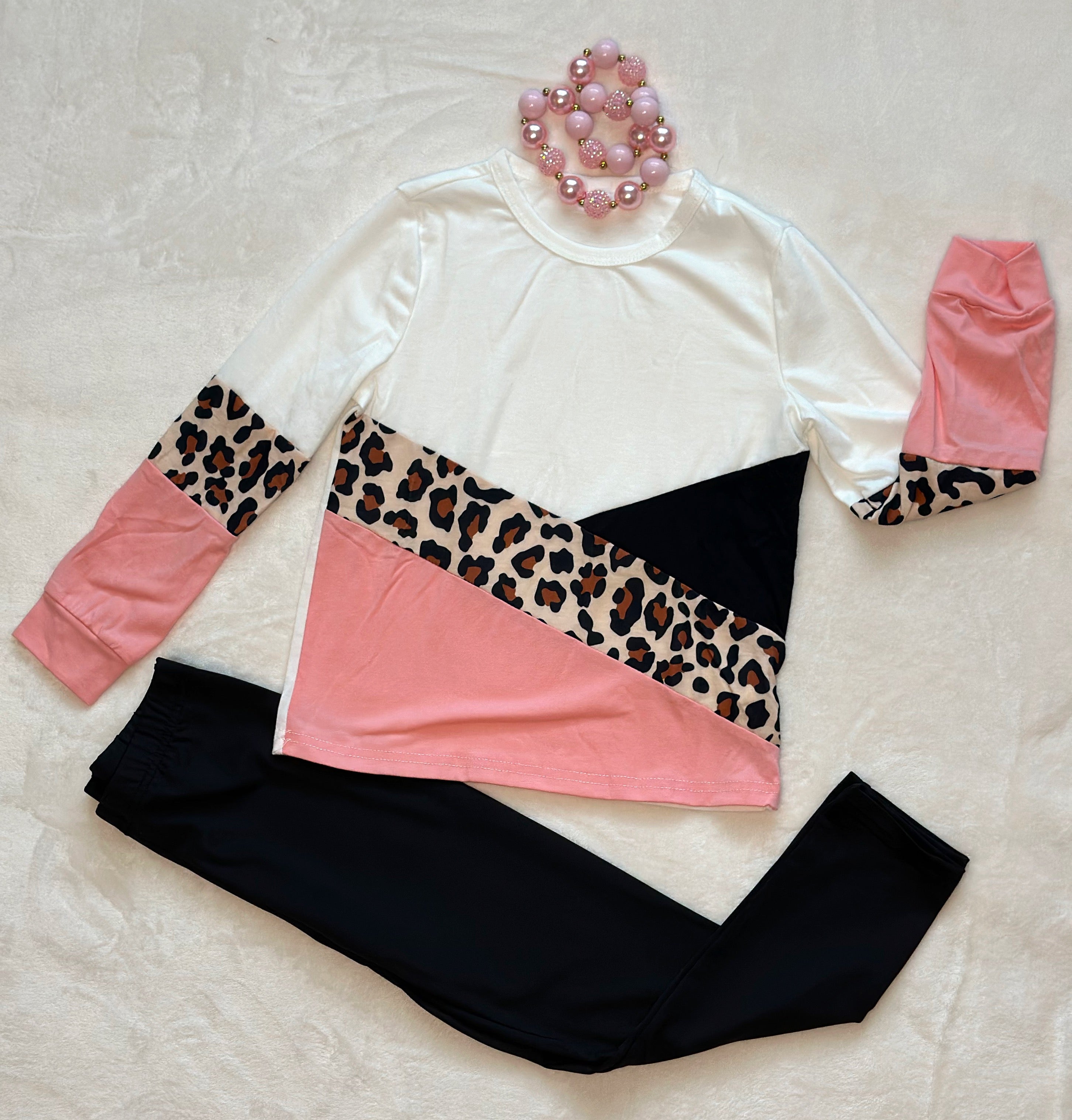 Leopard Print Colored Block with longsleeves and leggings